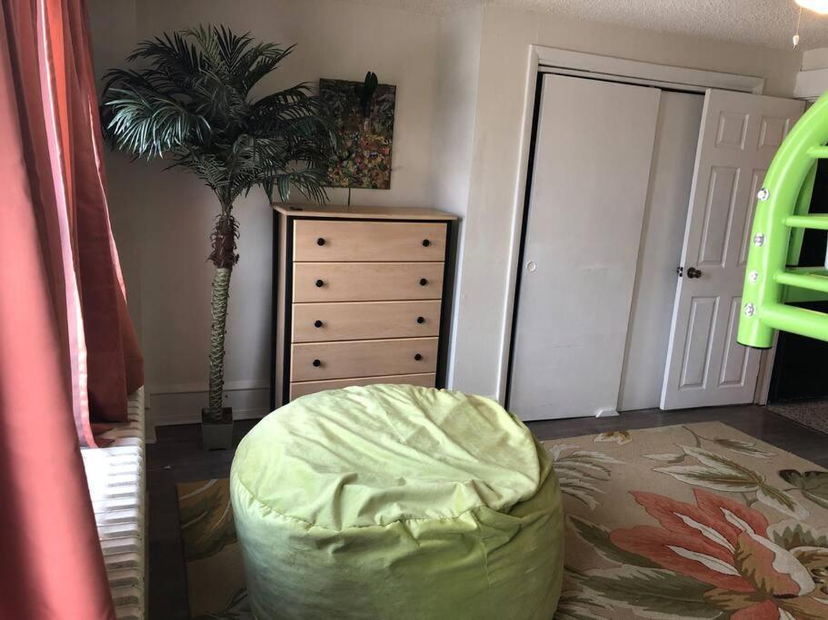 2bed/1 Bath Spacious Apt Boardwalk, Beach, Casinos